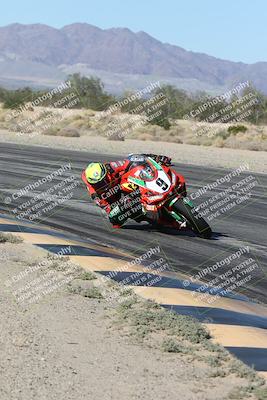 media/Dec-04-2025-Racers Edge (Thu) [[5ebc9f124d]]/2-A Group/1-Session 2 (Turn 7 Inside)/